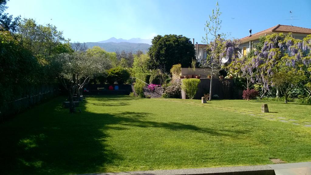 Casa Vacanze Prato Verde Zafferana Etnea Exterior foto